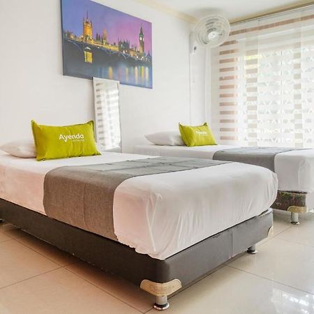 Hotel Boutique Laureles Home - Ayenda 1258 (Adults Only) Μεντεγίν Εξωτερικό φωτογραφία