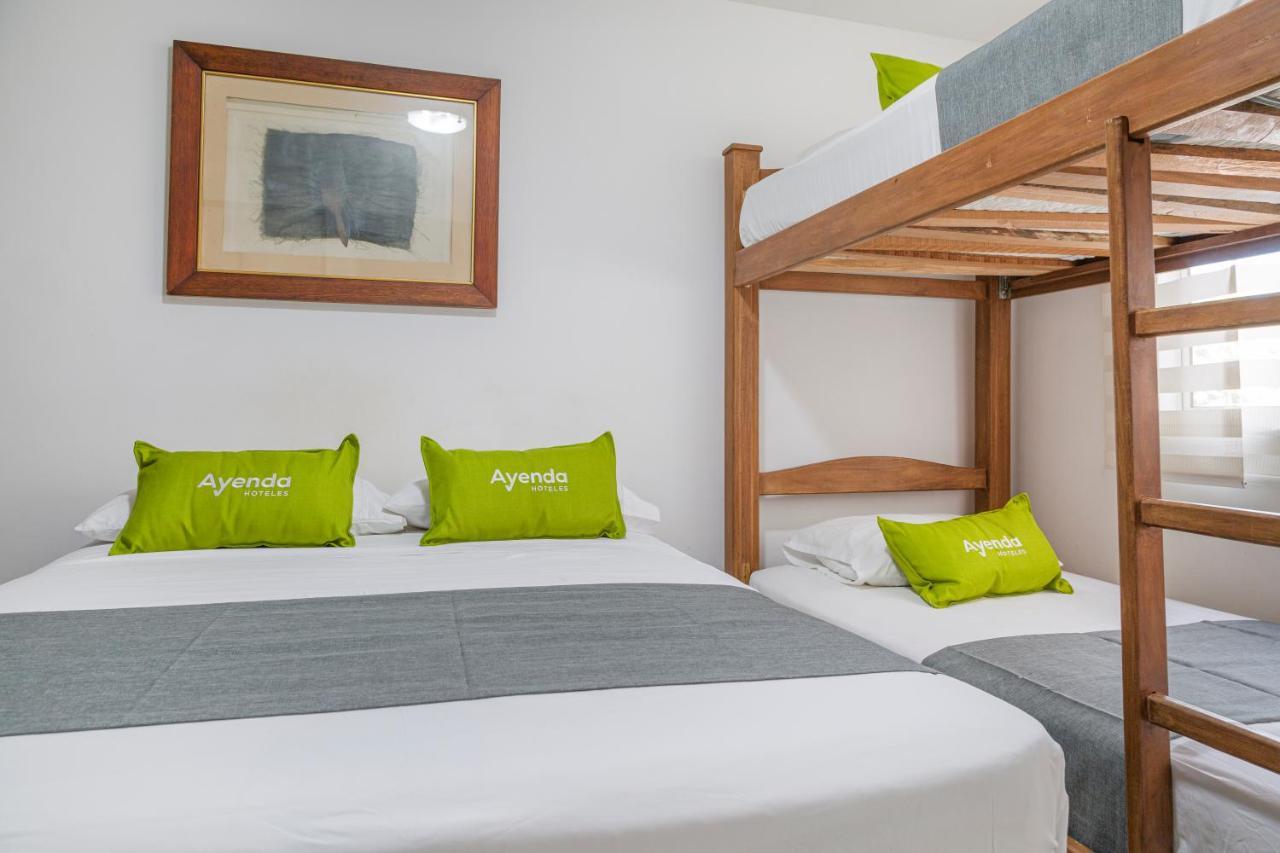 Hotel Boutique Laureles Home - Ayenda 1258 (Adults Only) Μεντεγίν Εξωτερικό φωτογραφία