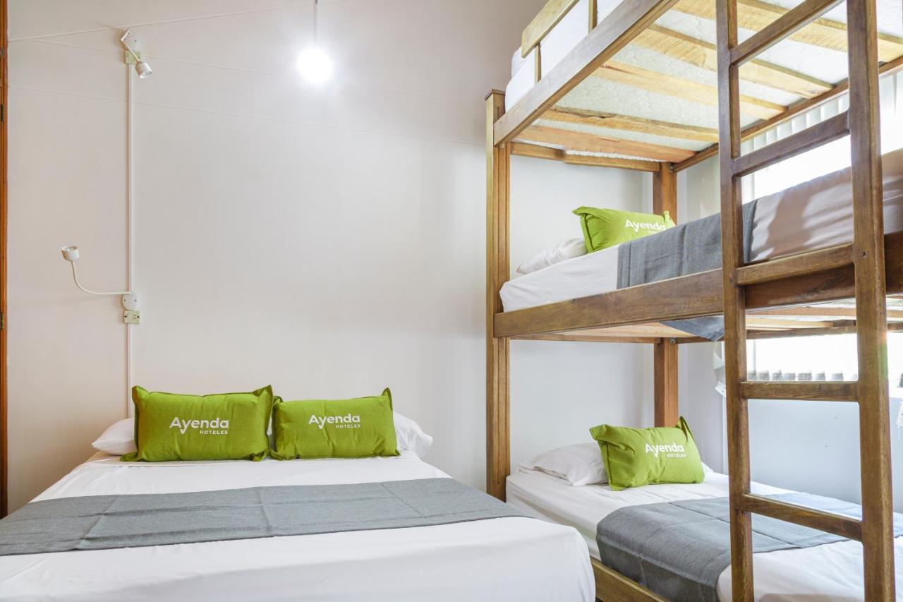 Hotel Boutique Laureles Home - Ayenda 1258 (Adults Only) Μεντεγίν Εξωτερικό φωτογραφία