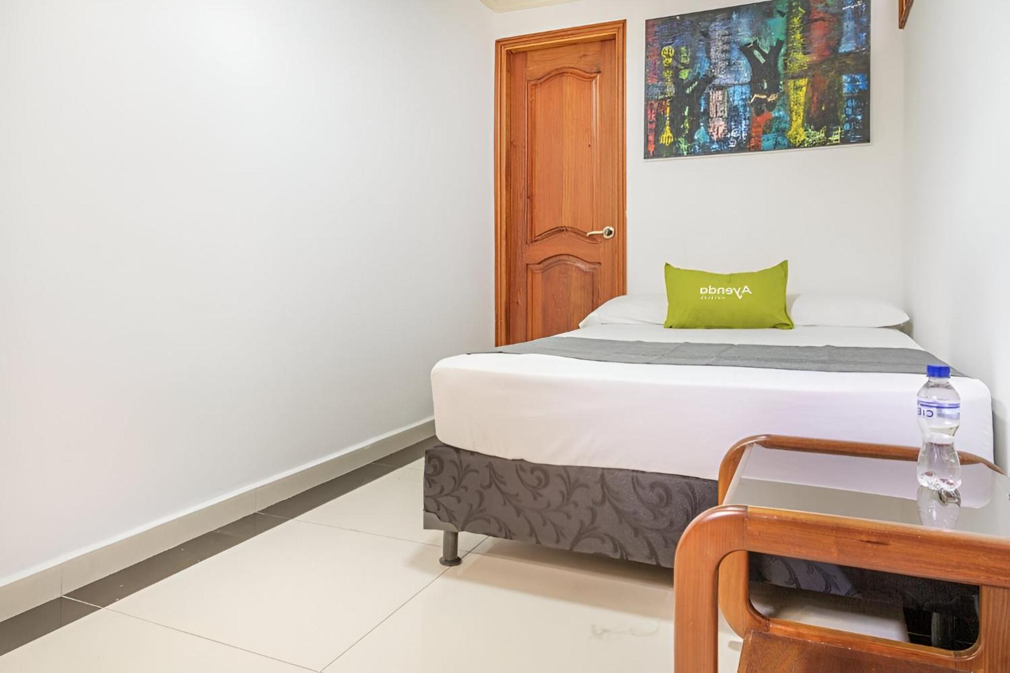 Hotel Boutique Laureles Home - Ayenda 1258 (Adults Only) Μεντεγίν Εξωτερικό φωτογραφία